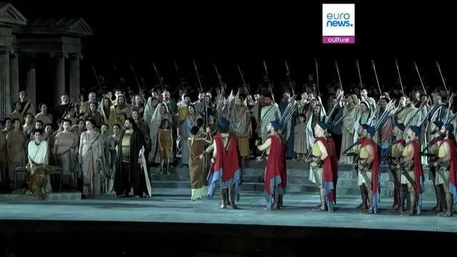 Video thumbnail for Epidaurus: 10,000-strong ovation for National Opera's 'Medea'