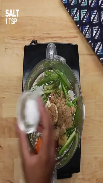 Video thumbnail for Sweet   Spicy Jamaican Jerk Tofu Rice Bowls • Tasty(720P HD)