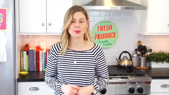 'Video thumbnail for AVOCADO BROWNIES ¦ easy, healthy recipe (720p 30fps)'