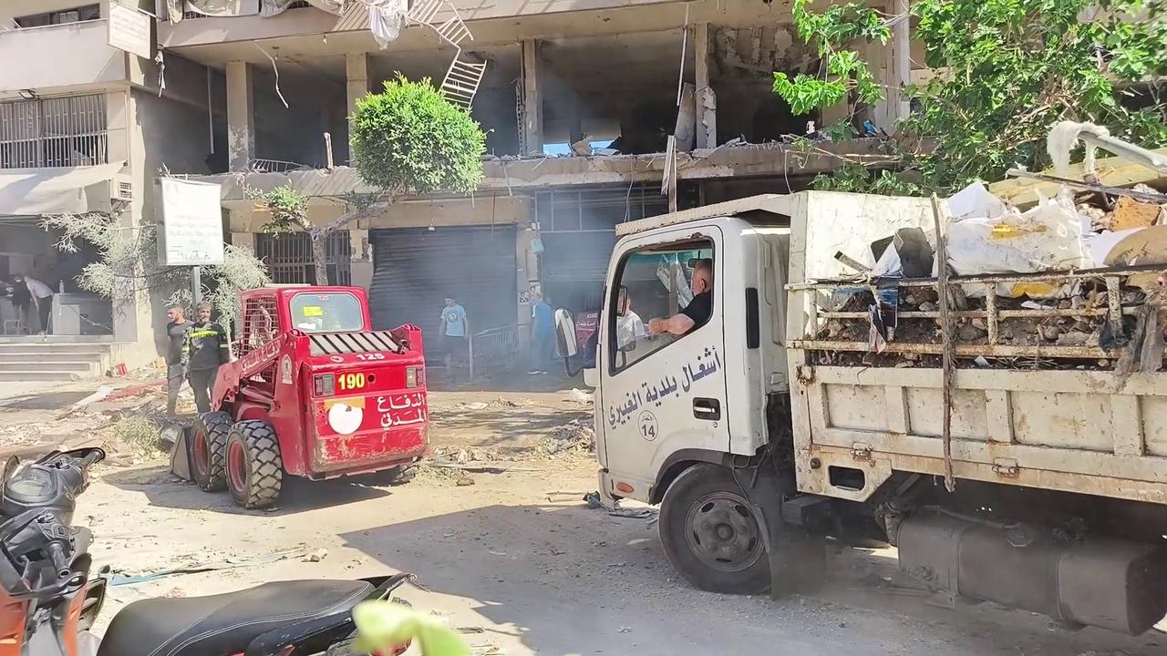 Video thumbnail for Lebanon: Beirut in aftermath of airstrike.