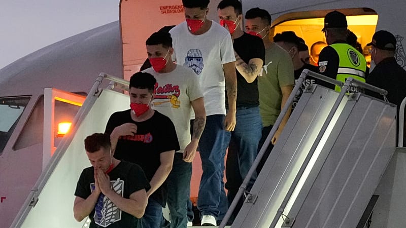 Video thumbnail for Migrants deported from US stranded, 'scared' in DR Congo