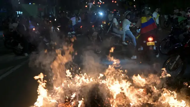 Video thumbnail for Protests erupt in Colombia as far-right set to win presidential election