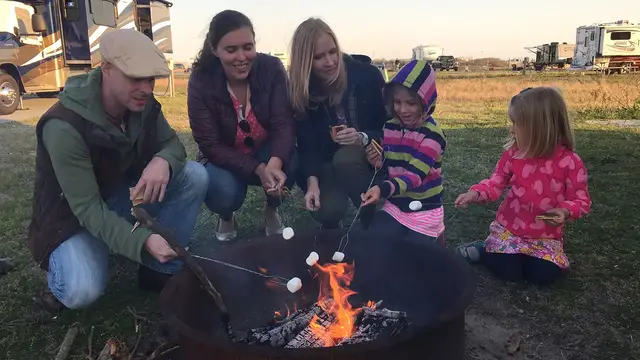 'Video thumbnail for 5 Reasons to take an RV Vacation'