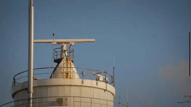 Video thumbnail for Unveiling the Truth: Are Rubbermaid Containers Microwave Safe? (Prepare to be Surprised!)