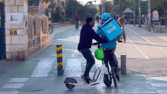 Video thumbnail for Scooter vs. Bike Crash in Tel Aviv!