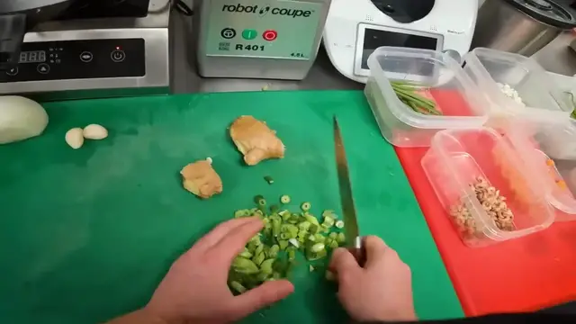 Video thumbnail for POV  10 Minute Leftover Fried Rice(720P HD)