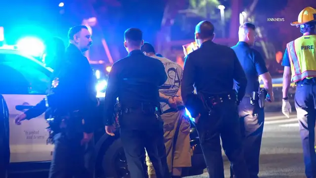 Video thumbnail for US, Los Angeles: Del Rey Police Pursuit of Stolen Car Ends in Crash.