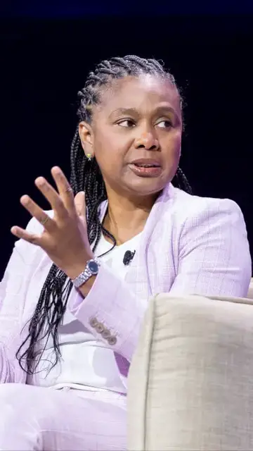 'Video thumbnail for What time do top execs start working?'