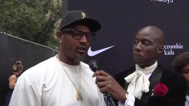 Video thumbnail for Adam Jones on the Red Carpet at ROOKIE KIDS x Macy’s NYFW Runway on Broadway.