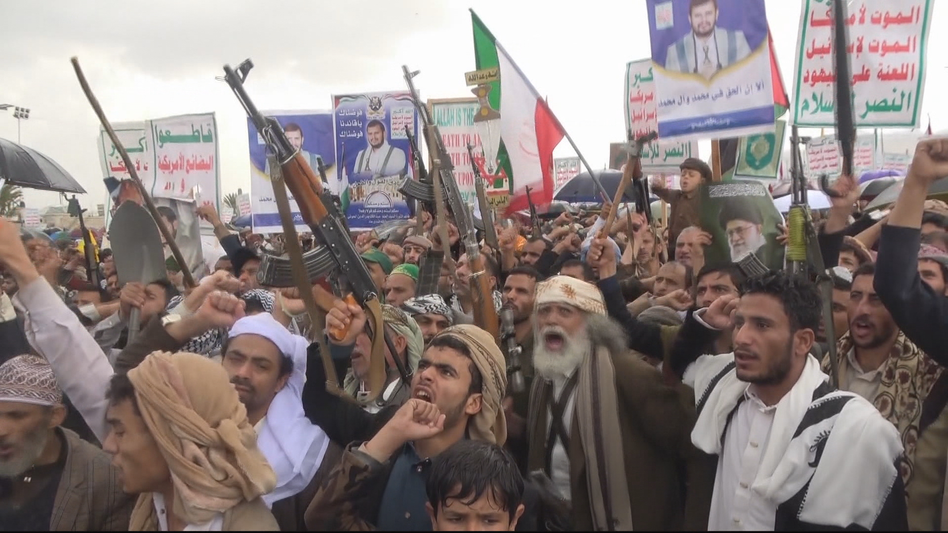 Video thumbnail for Houthis consider war involvement: Mixed views on whether group should join fighting