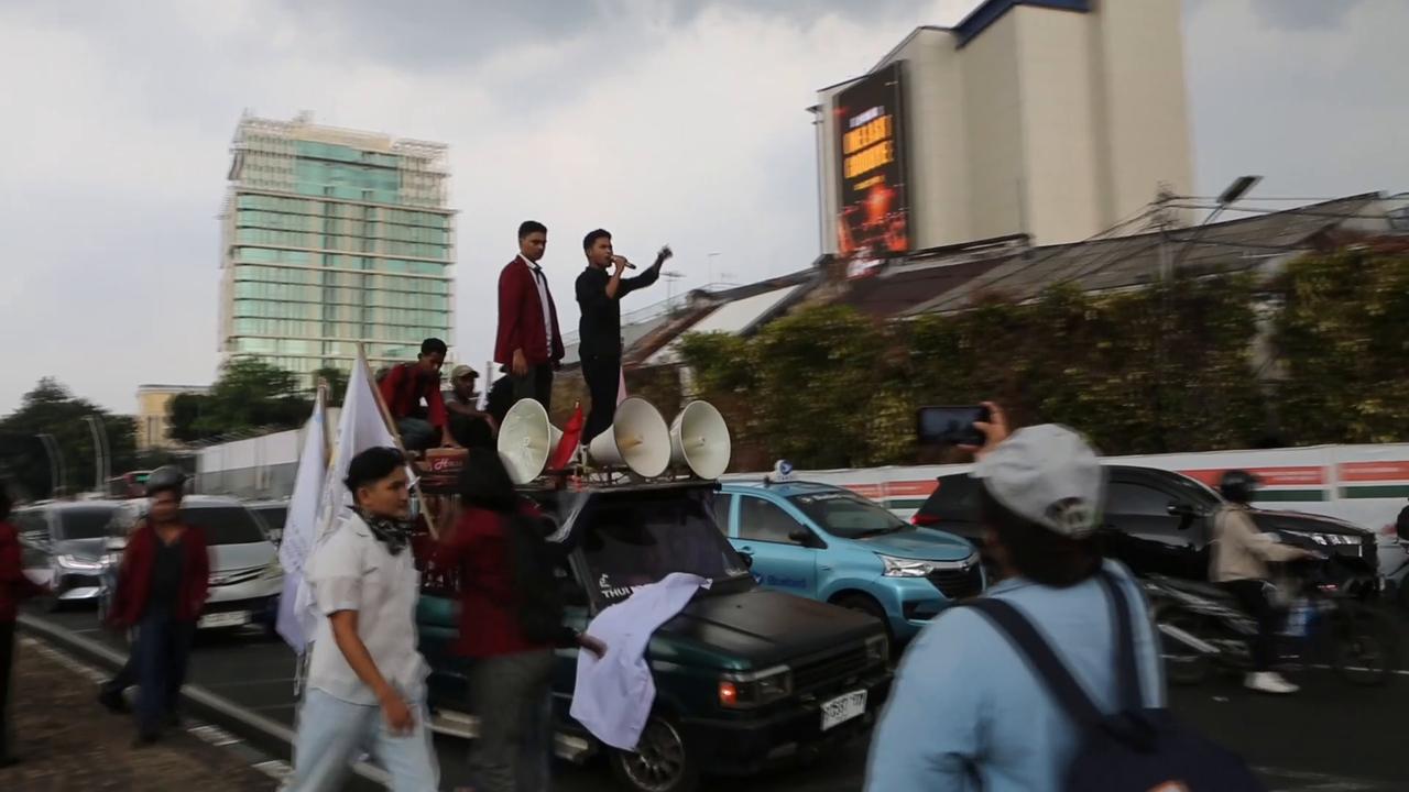 Video thumbnail for Indonesia: Student protest in Jakarta, Indonesia.
