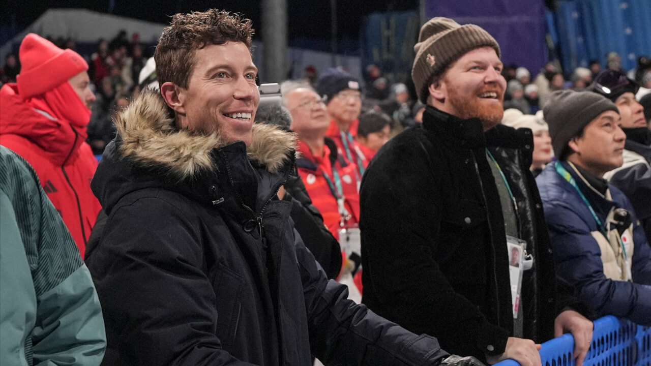 Video thumbnail for Olympian Shaun White says AI can save athletes from "season-ending" stunts