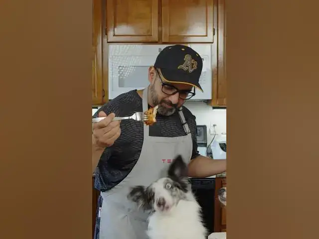 'Video thumbnail for Spicy Sriracha Chicken'