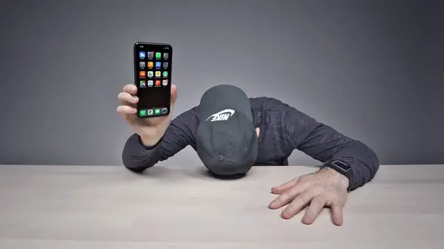 Video thumbnail for The iPhone XS Max Is Great. Don't Buy It.