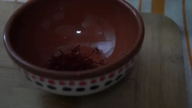 Video thumbnail for The Super Creamy SAFFRON Risotto(720P HD)