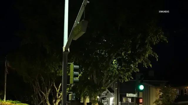 Video thumbnail for US, Los Angeles: San Fernando Santa Ana Winds Impact San Fernando Overnight.