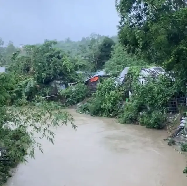 Video thumbnail for Refugees killed in landslides at Rohingya camps in Bangladesh