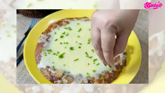 Video thumbnail for Delicious Spanish Cheese Omelette Recipe