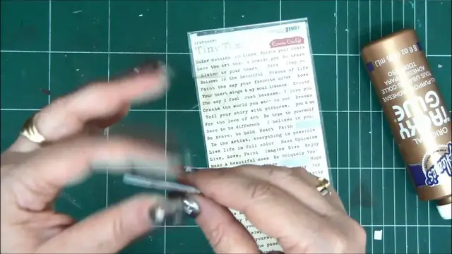 'Video thumbnail for 5 - Minute Craft - Steampunk Bookmark'