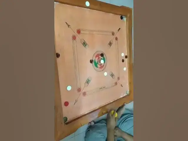 Video thumbnail for Carom board for entertainment.