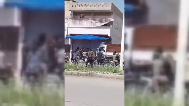 Video thumbnail for Syria: Return of Displaced Kurds to Nothern Syria Disrupted by Attacks.