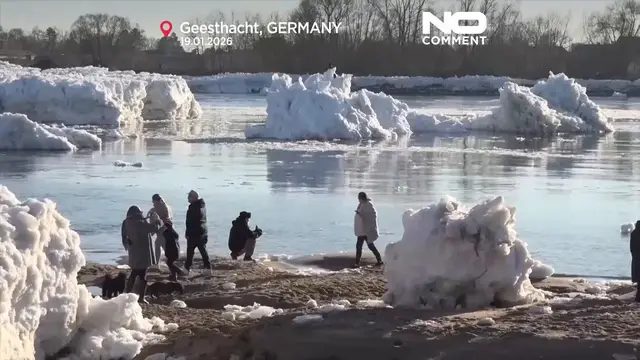 Video thumbnail for Giant ice blocks transform Elbe river in northern Germany