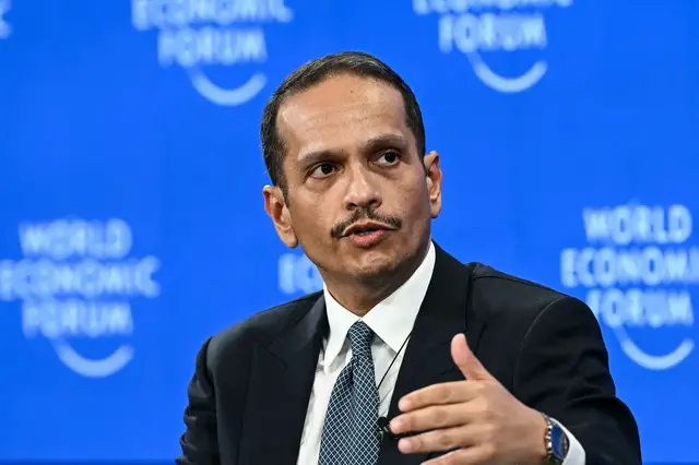 Video thumbnail for Israeli withdrawal from Gaza a top priority, Qatari PM says