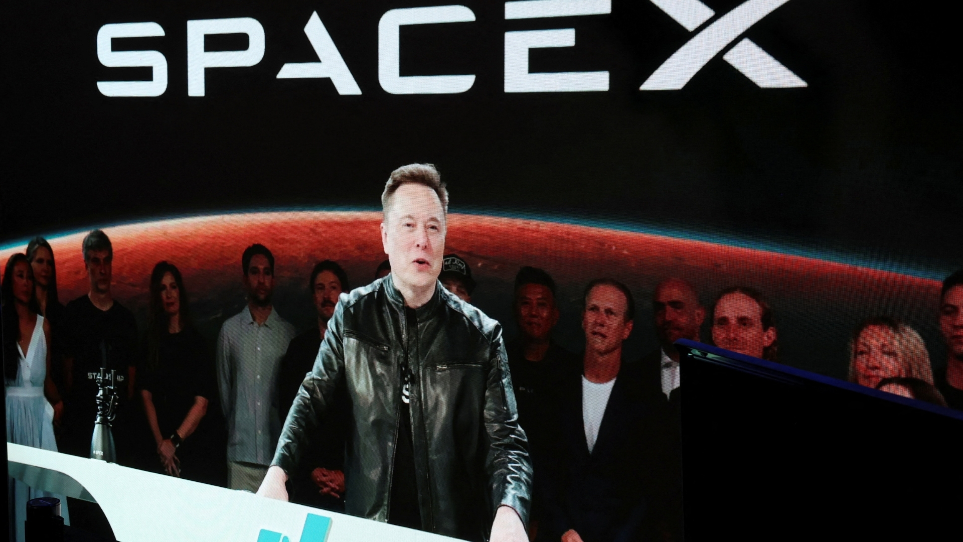 Video thumbnail for SpaceX listing shatters financial records | This is America