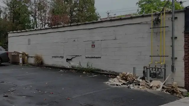 Video thumbnail for Collapse unit called after car crashes into Larchmont building