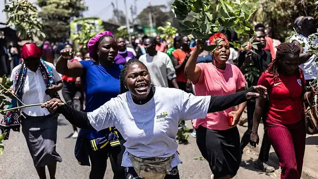 'Video thumbnail for Kenyans mourn the death of former Prime Minister Raila Odinga'
