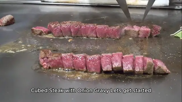 Video thumbnail for Cubed Steak with Onion Gravy recipe