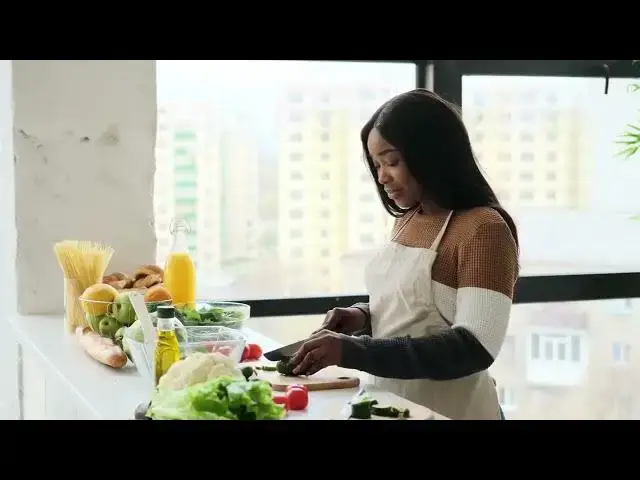 Video thumbnail for Natural Drinks That Will Boost Your Energy