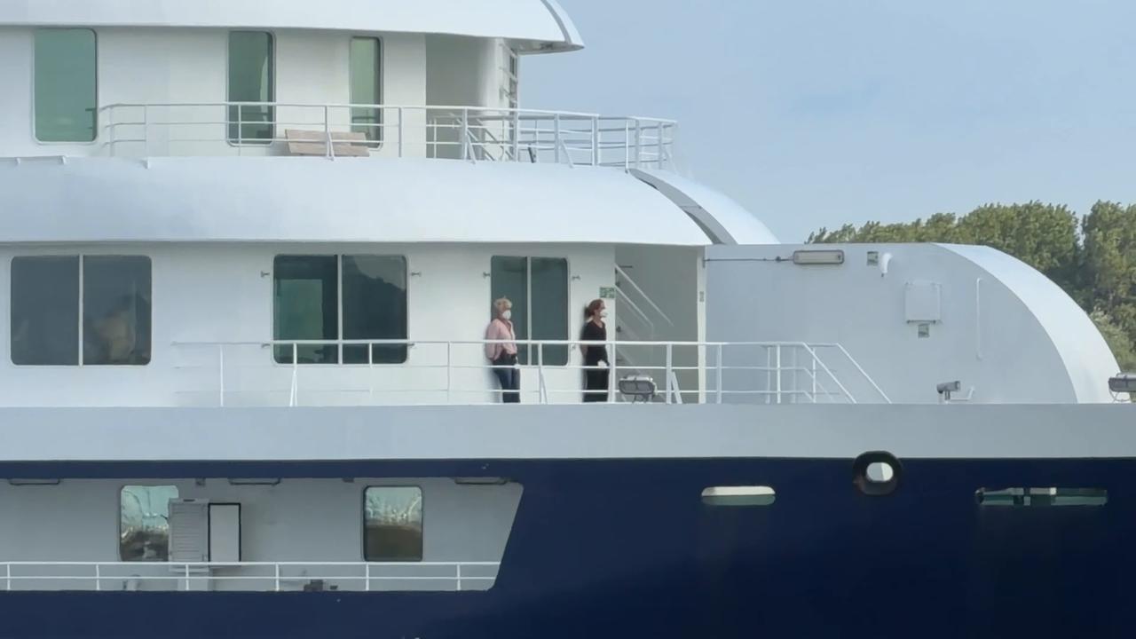 Video thumbnail for Netherlands: Cruise ship Hondius arrives in Rotterdam after hantavirus outbreak.