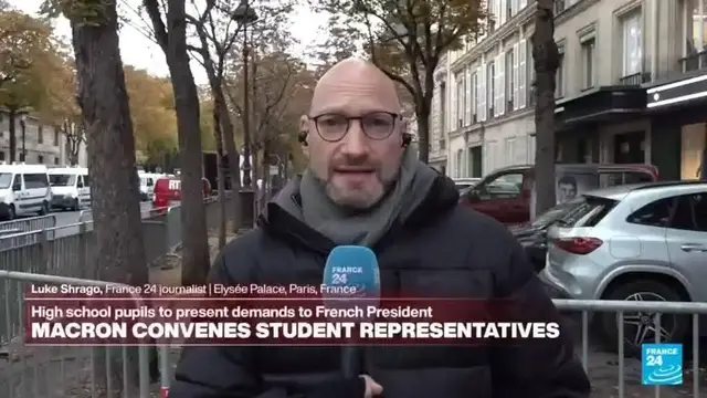 Video thumbnail for French protests: President Emmanuel Macron meets student unions representatives