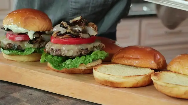'Video thumbnail for Smash Burgers on blackstone griddle - POBLANO STEAK BURGERS (720p 30fps)'