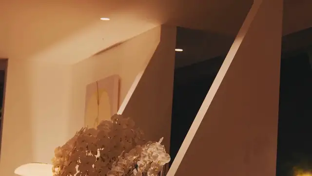 Video thumbnail for Why Is Removing Old Wallpaper a Good Idea