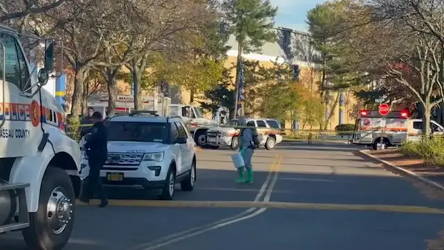 Video thumbnail for Police respond to incident at Hofstra University