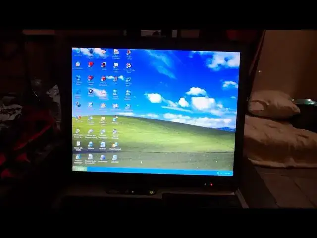 Video thumbnail for Dell Latitude D600 Bootup and Demo