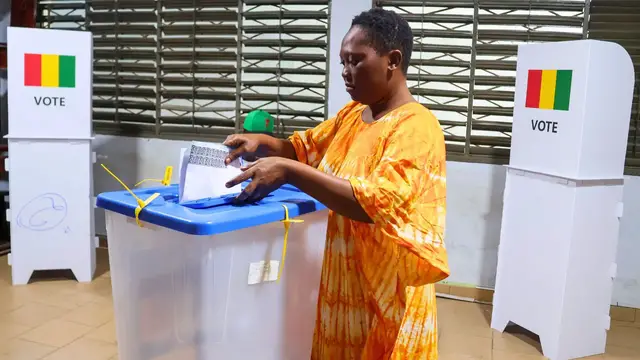 Video thumbnail for Guinea votes in first polls since 2021 coup, military leader likely to win