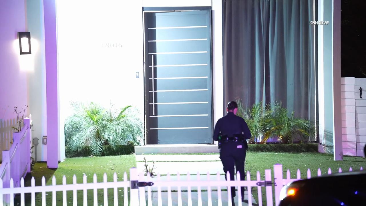 Video thumbnail for US, Los Angeles: Encino Homeowner Discovers Broken Door After Barking Dog Alerts Her.