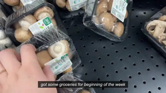 'Video thumbnail for what I eat in 2 days ¦ 100lb weight loss journey day 7 8 (720p 60fps)'