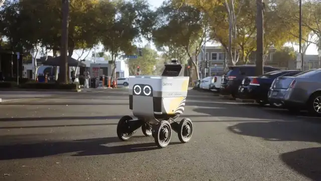 Video thumbnail for The Next Thing Arriving at Your Door by Robot? Your Freshly Cleaned Laundry