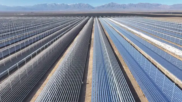 Video thumbnail for China: Datang linear Fresnel solar thermal photovoltaic project.