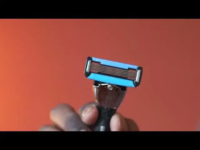 Video thumbnail for An Overview Amazon Basics 5 Blade MotionSphere Razor for Men with Precision Beard Trimmer
