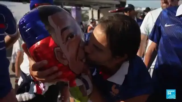 Video thumbnail for French celebrate win against Iraq despite two-hour delay caused by storm