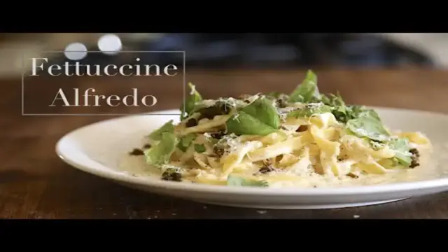 'Video thumbnail for Fettuccine Alfredo (Homemade Pasta)'