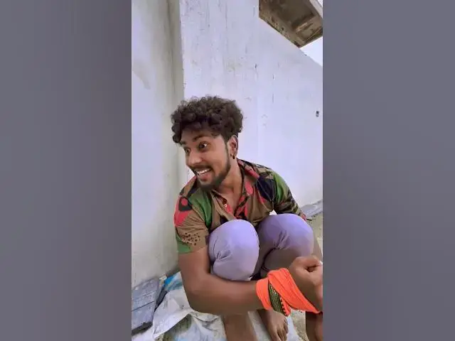 Video thumbnail for पकड़ा गया 😂 #comedy #vikramcomedy #funny #realfools #fun #realfoolsteam #chori #vikramcomedyvideo