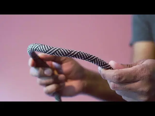 Video thumbnail for An Overview - Heavy Duty Rope Dog Leash: Nylon Leash with Soft Padded Handle for Dogs