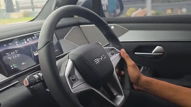 Video thumbnail for Tanzania: Chinese automakers making inroads into Tanzania.