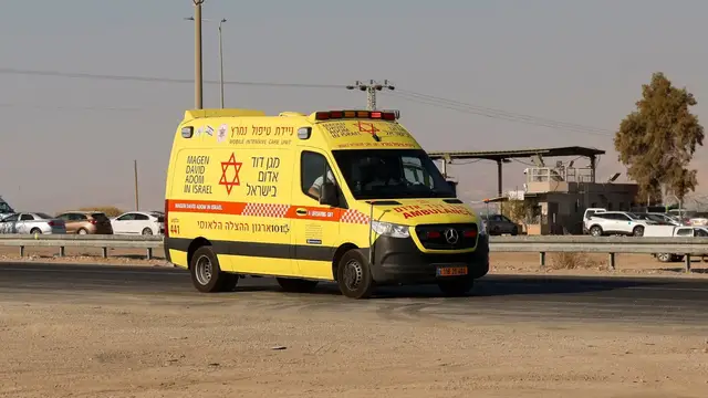 'Video thumbnail for Allenby Border Crossing attack: Two killed between Jordan and occupied West Bank'
